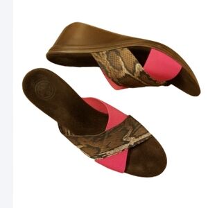 Snake Print/Fushia Wedge Heel
